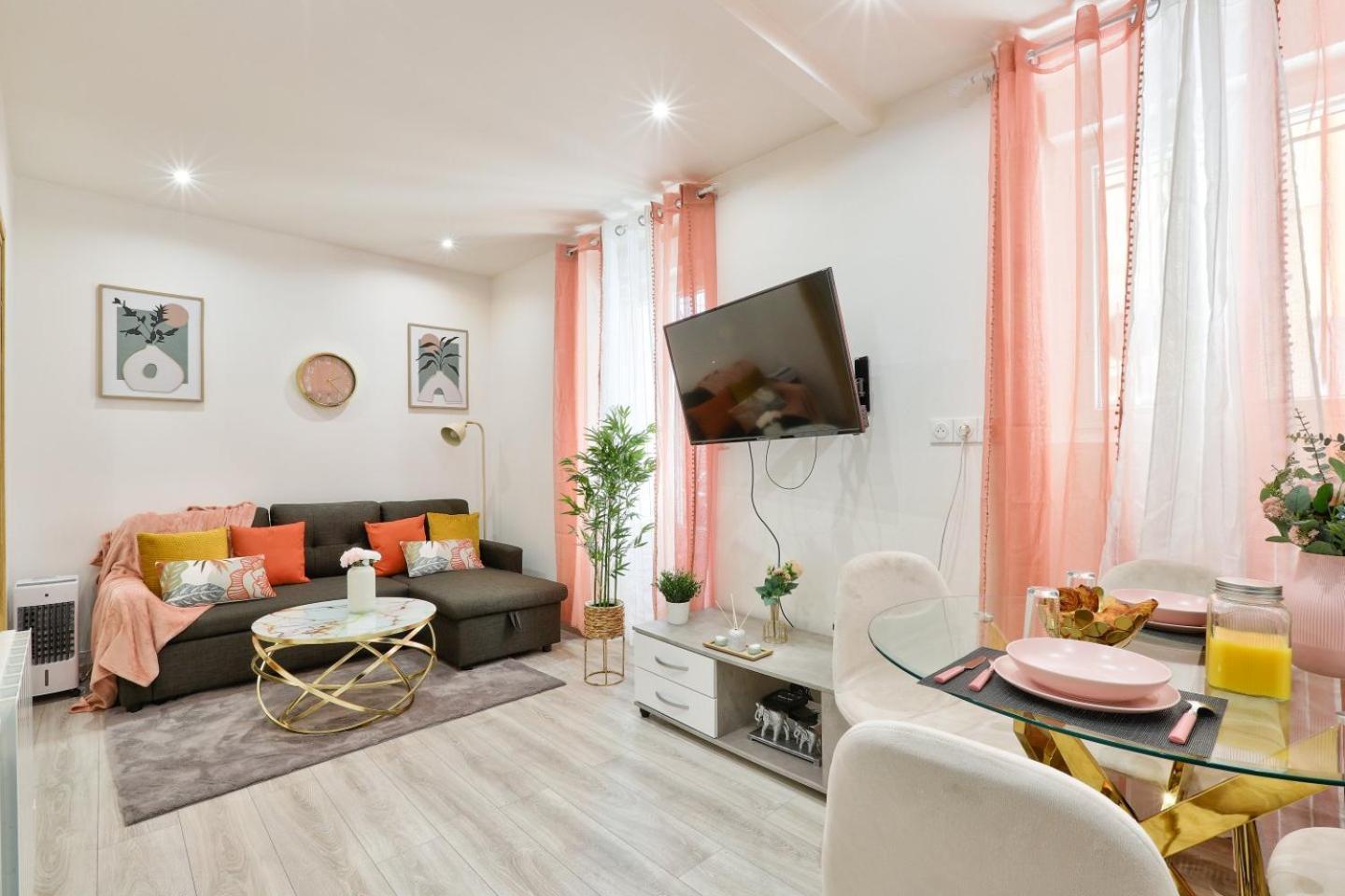Le Nid Douillet Appartement Confortable A 5 Min Du Stade De France Et Proche De L'Aeroport Cdg Saint-Denis (Seine-Saint-Denis) Exterior foto